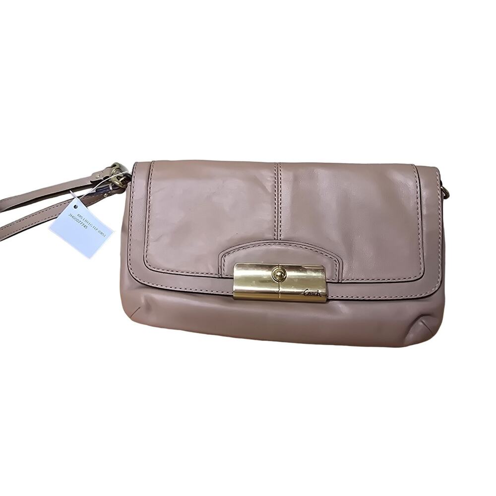 Authentic New With Tags Coach Leather Kristen Wristlet Purse with Gold Hardware